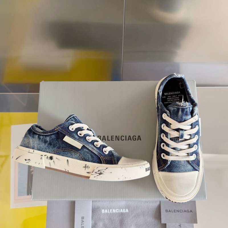 Balenciaga Low Shoes